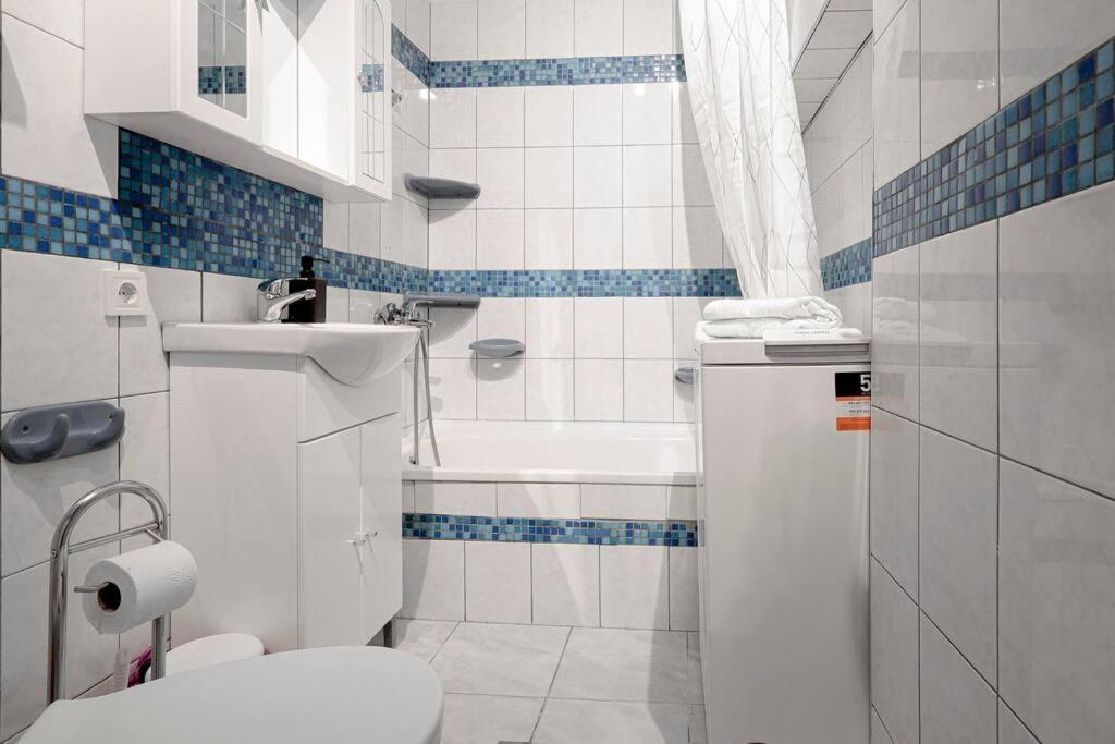 Little Dream Apartment Budapest Luaran gambar